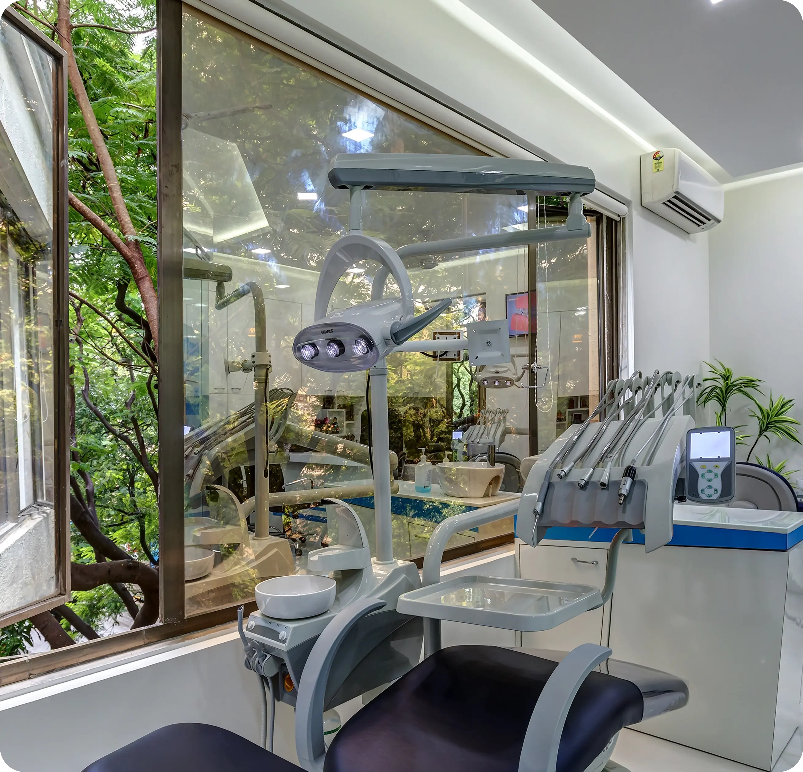Dental Implant Center
